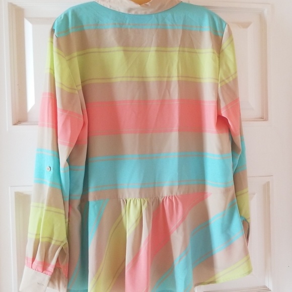 Style & Co L/S Blouse Colorful Back Ruffle - Picture 2 of 6
